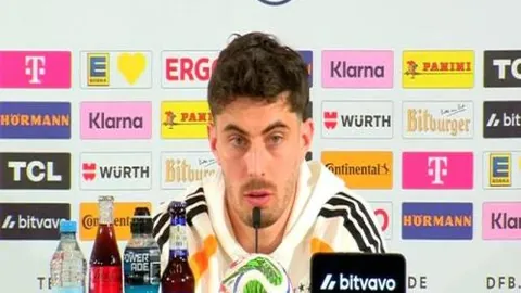 B费刷新曼联英超单赛季助攻纪录：27轮16助超越贝克汉姆